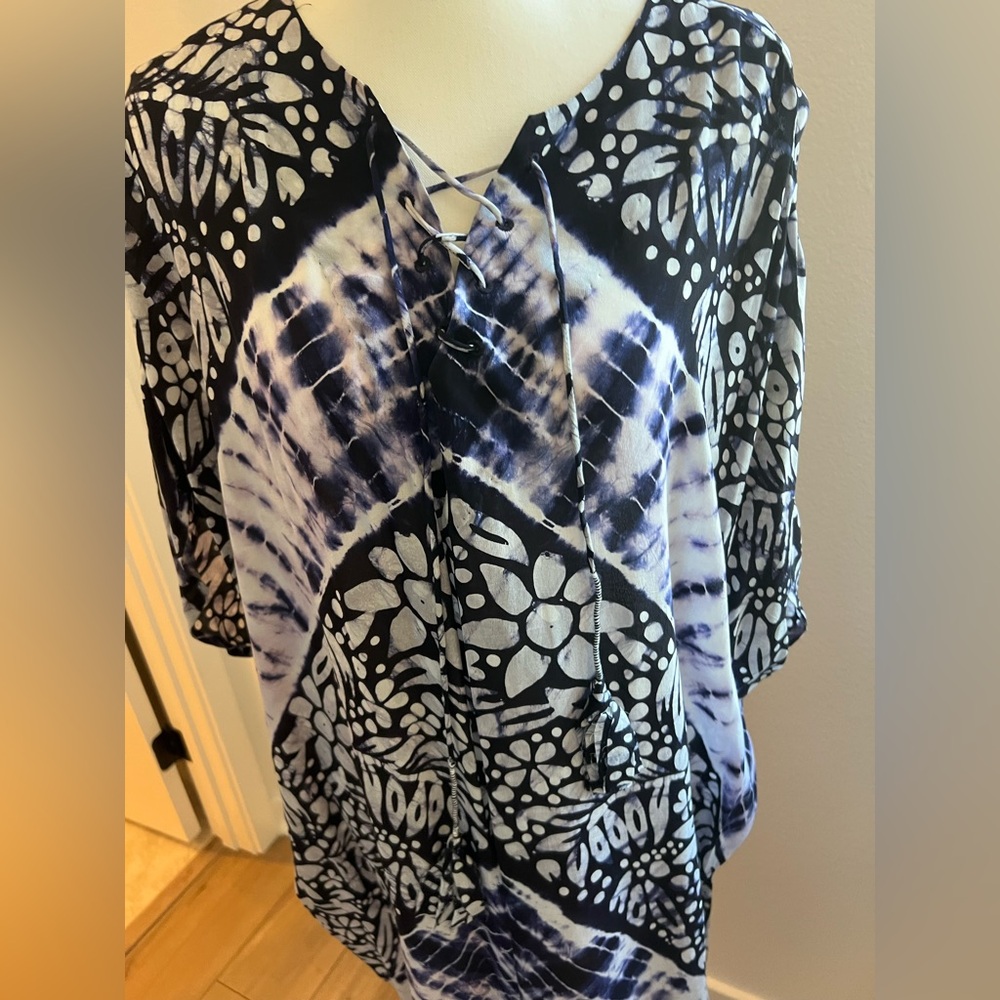 Women's Navy, White & Purple Tie-Dye Lace-Up V-Neck Dress
